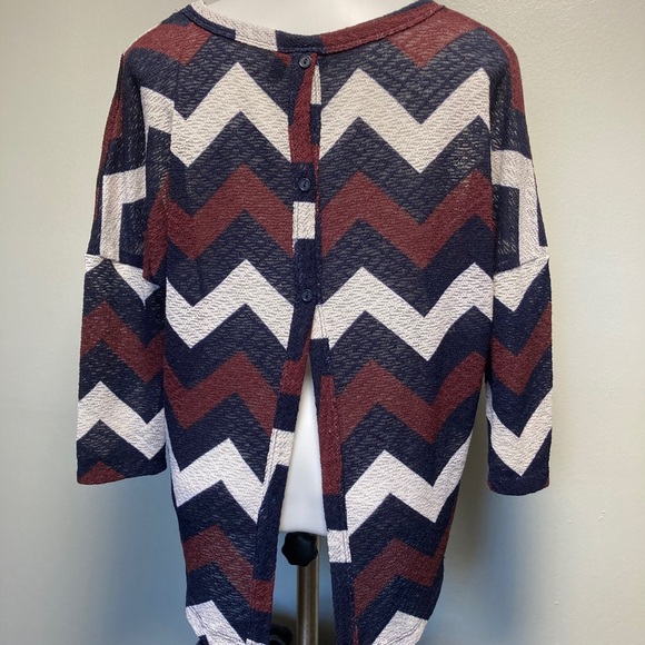 HeartSoul Semi Sheer Sexy Striped Top M - Picture 2 of 4